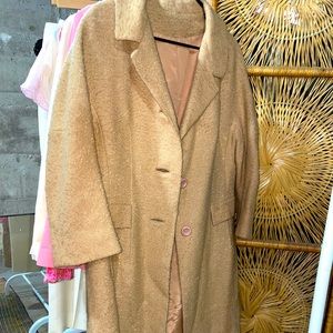 VINTAGE 1960s CAMEL COAT